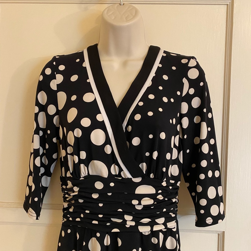 Sandra Darren black cream polkadot dress, Large